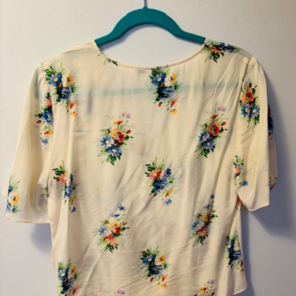Madewell Silk Ruched Shirred Front Top in Classic Corsage Size 8 - Picture 3 of 5